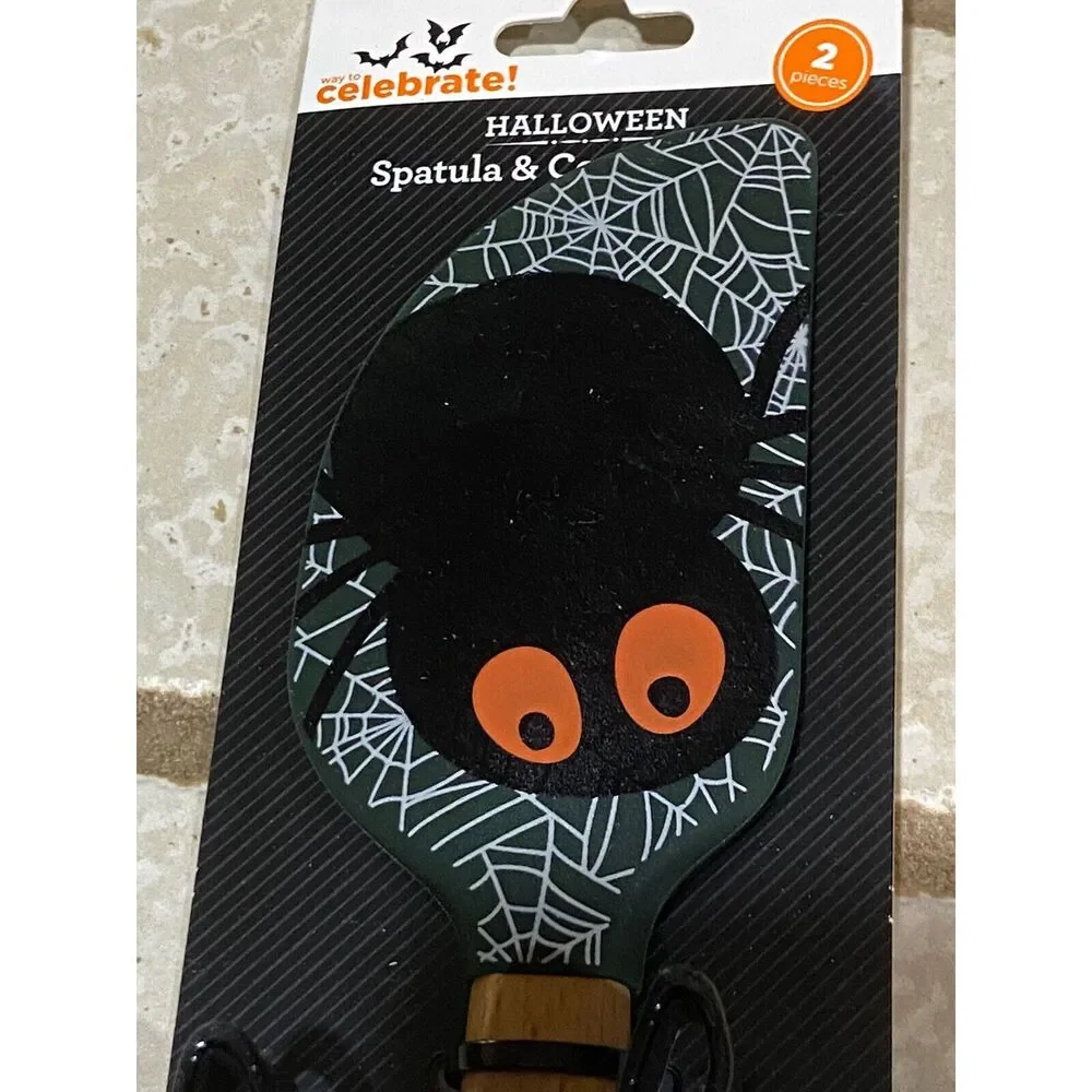 Way to Celebrate Halloween‎ Spatula and Cookie Cutter Spider Set